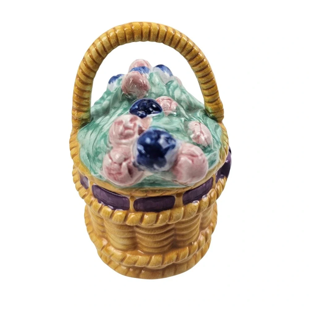 Ceramic Flower Basket Salt and Pepper Shakers Set with Floral Saucer Plate